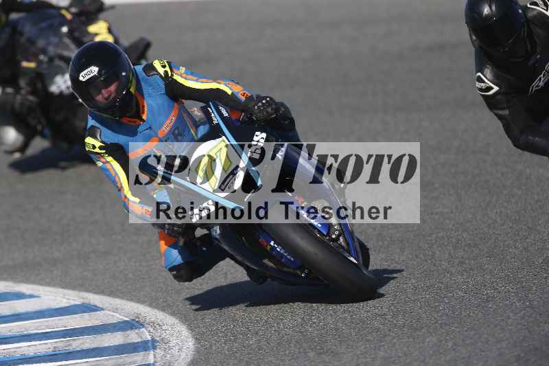 /Archiv-2024/02 29.01.-02.02.2024 Moto Center Thun Jerez/Gruppe schwarz-black/77